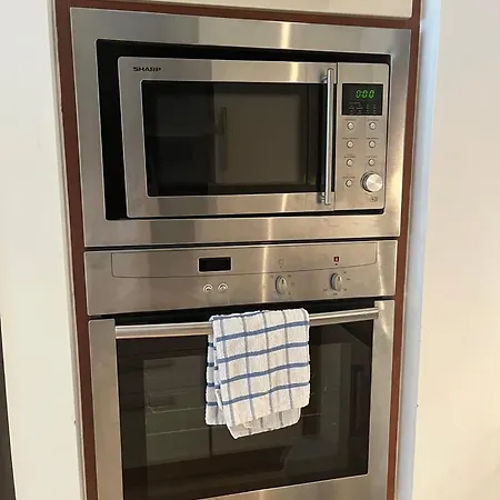 Guestready - Cosy Retreat In Blackrock 아파트 *