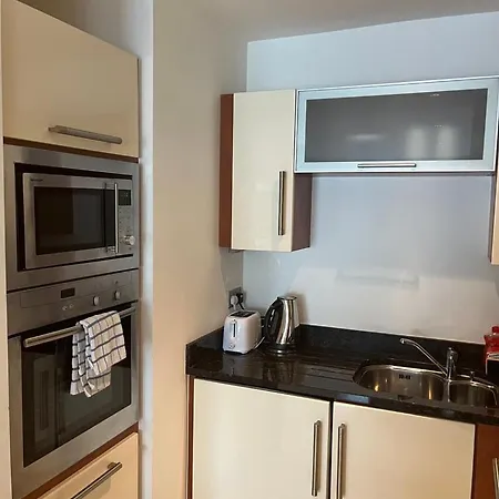 Guestready - Cosy Retreat In Blackrock Apartmán Dublin